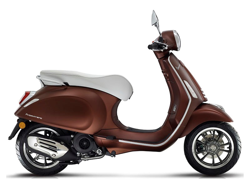Vespa Primavera 50th Anniversary 25km (Model 2018 Euro4) NIEUW, AANBIEDING  incl. Windscherm + ART4* Slot! - Hazelhorst Tweewielers Rijssen