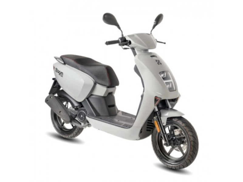 AGM Scooter koopt u bij Hazelhorst Tweewielers in Rijssen