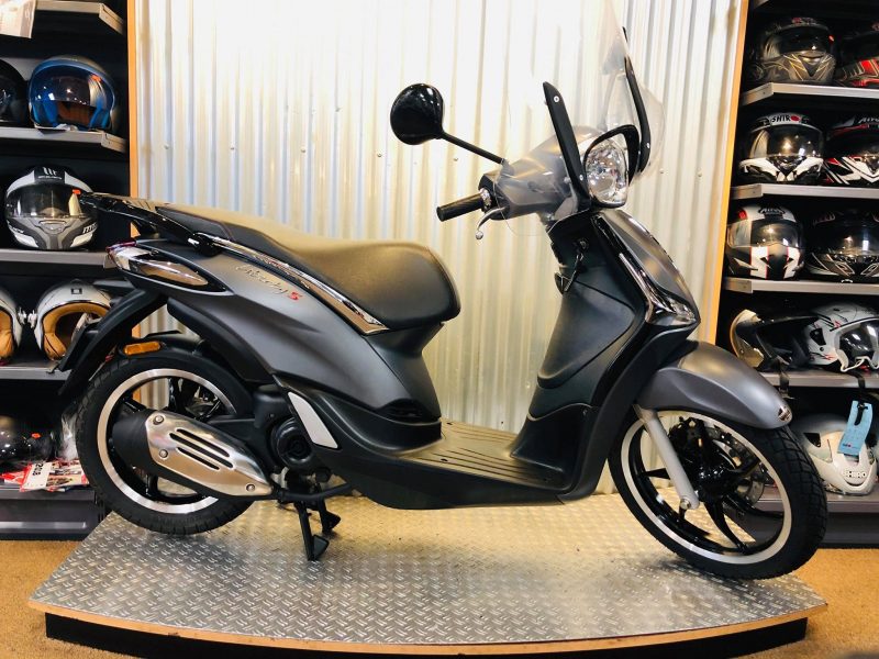 Piaggio Liberty S - Hazelhorst Tweewielers Rijssen