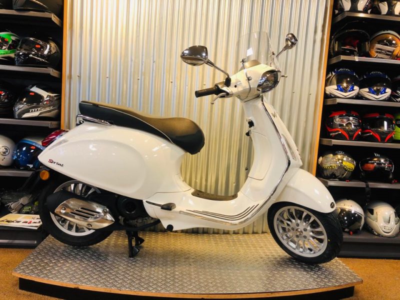 Vespa Archief - Hazelhorst Tweewielers Rijssen
