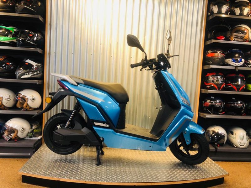 Hazelhorst Tweewielers | Specialist in elektrische fietsen \u0026 scooters!