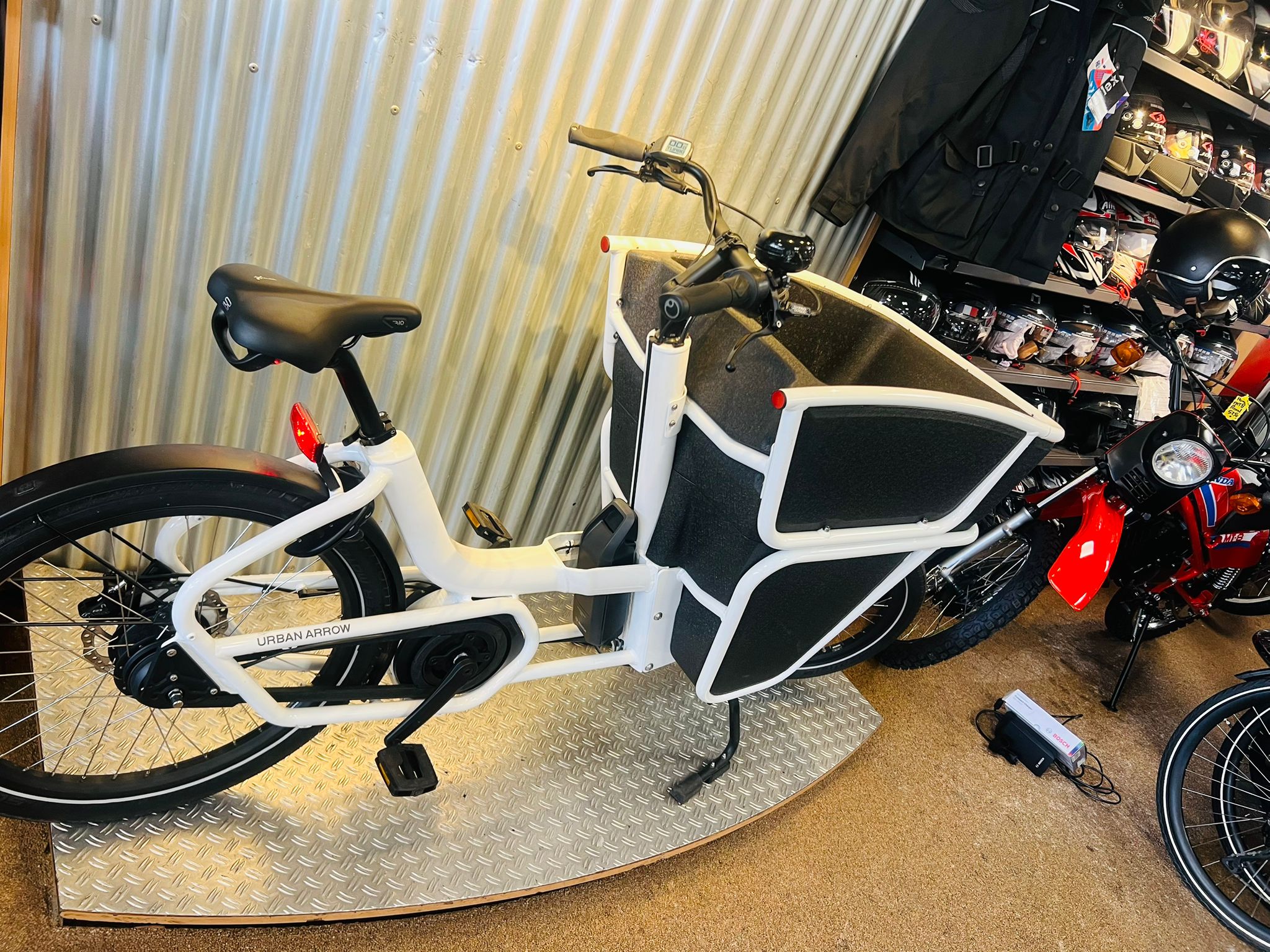 Urban Arrow bakfiets Nieuwstaat - Afbeelding 7