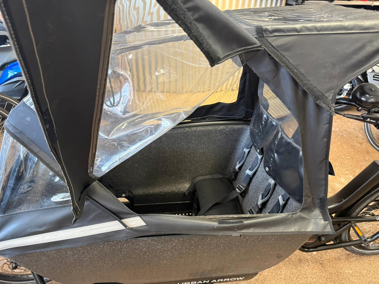 Urban Arrow bakfiets Nieuwstaat + huif - Afbeelding 3