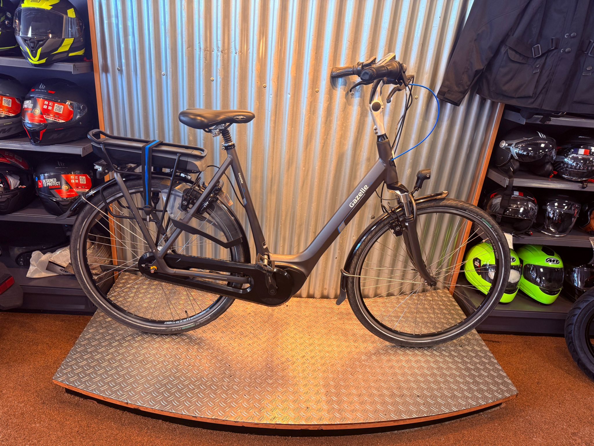 Gazelle Orange Luzern Dames 53cm