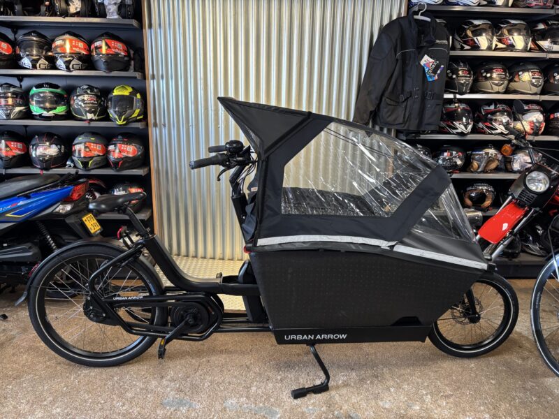Urban Arrow bakfiets Nieuwstaat