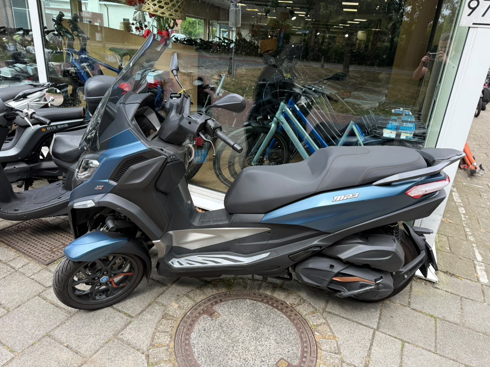 Piaggio MP3 530 CC - Afbeelding 2