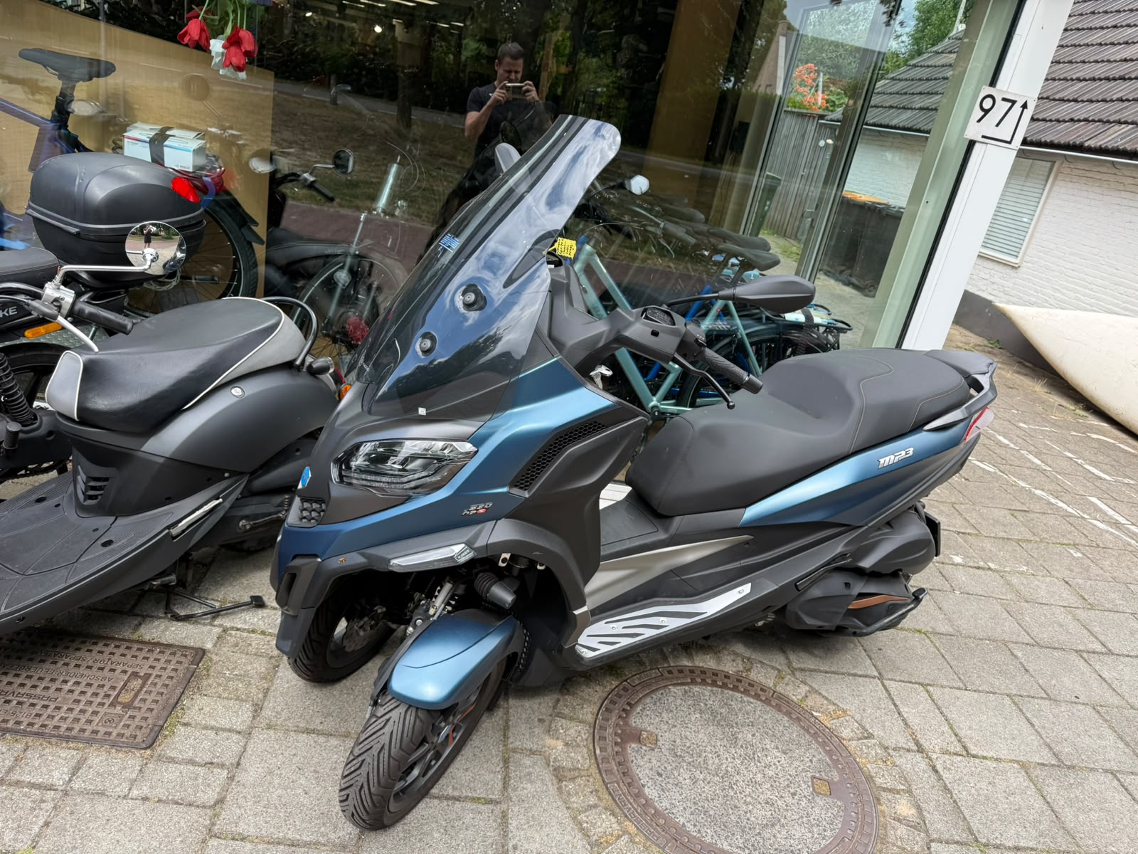 Piaggio MP3 530 CC