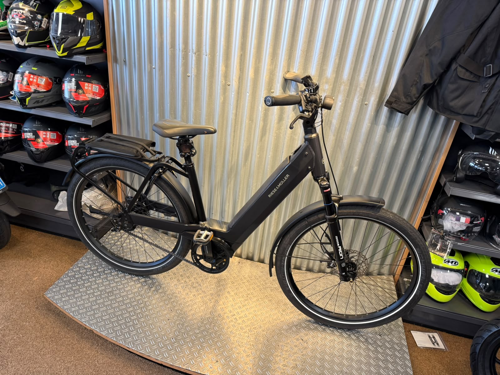 Riese Muller Nevo 3 GT Automatic Rohloff naaf 50cm - Afbeelding 2