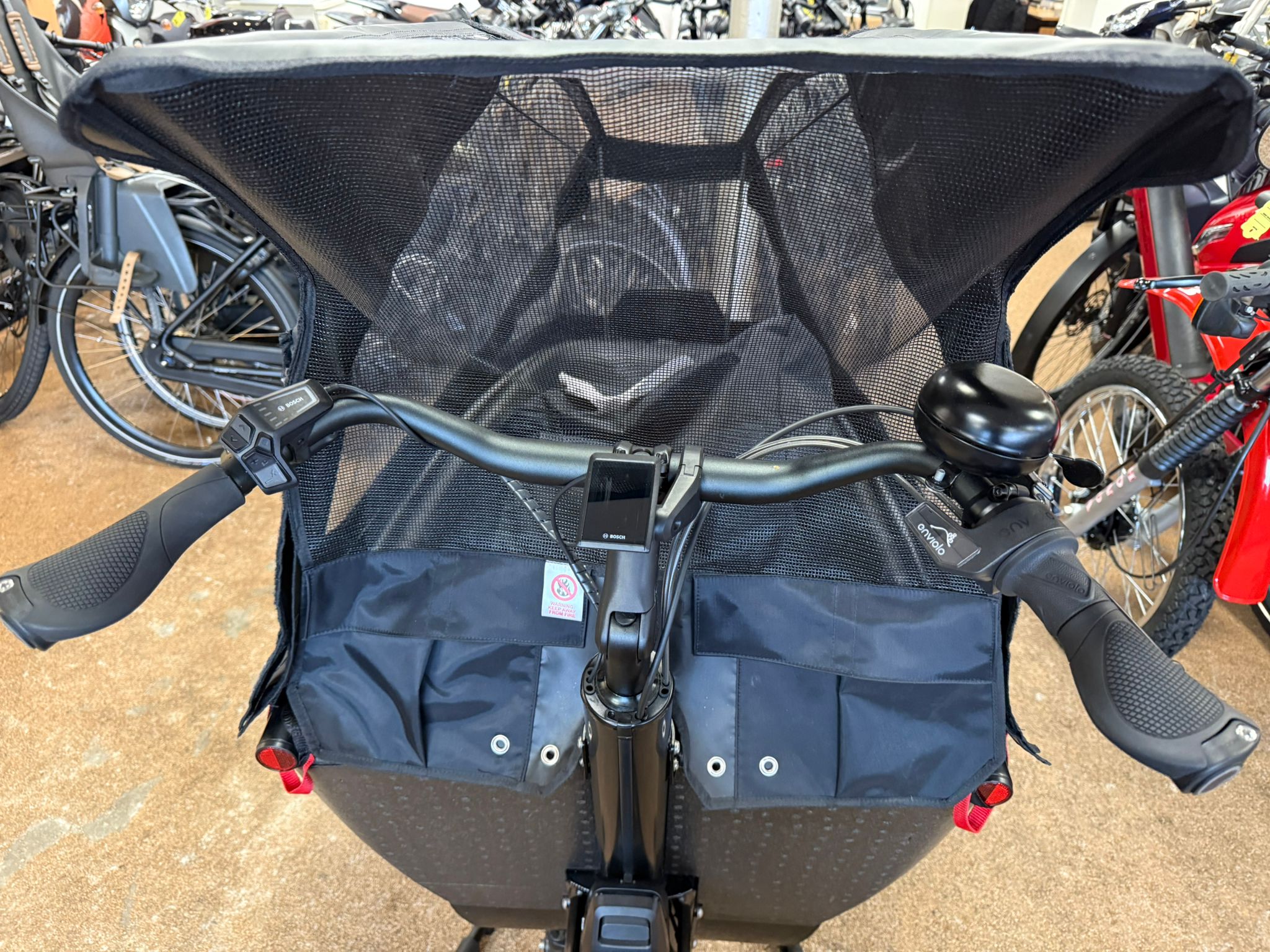 Urban Arrow bakfiets DEMO MODEL inclusief huif & regenhoes - Afbeelding 4