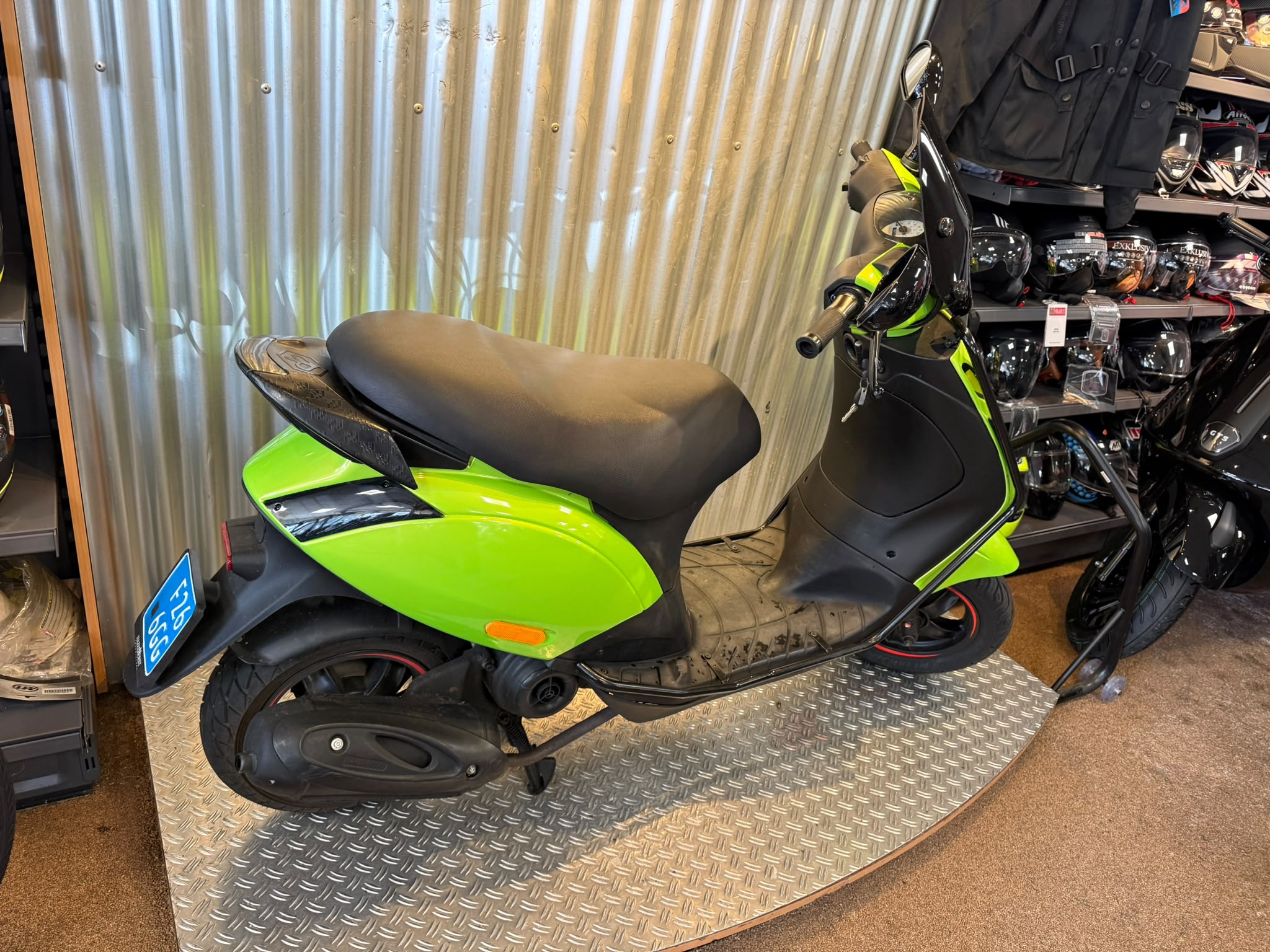 Piaggio Zip 25km - Afbeelding 2